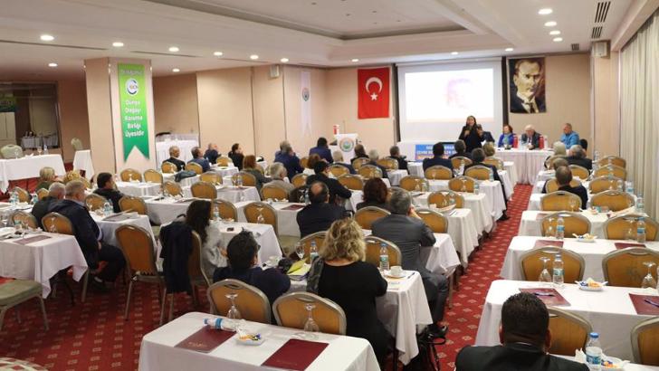 Ege ve Marmara Çevre Belediyeler Birliği Kuşadası’nda toplandı