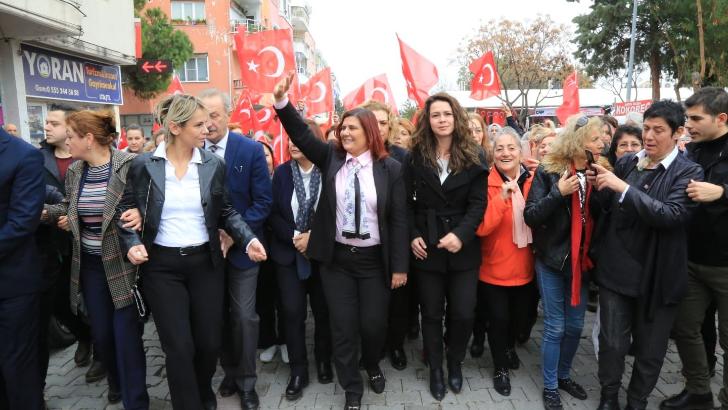 Didimli kadınlardan Başkan Çerçioğlu’na destek 