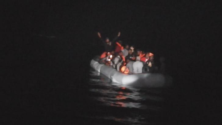 Kuşadası Körfezi’nde 38 kaçak göçmen yakalandı 