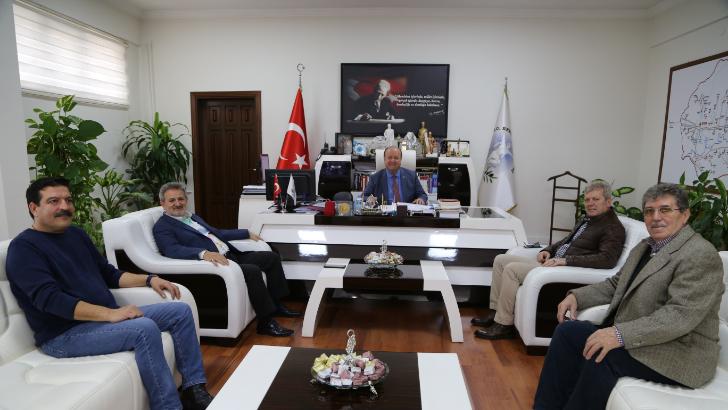  Çetindoğan'dan esnaf dostu Özakcan'a ziyaret 
